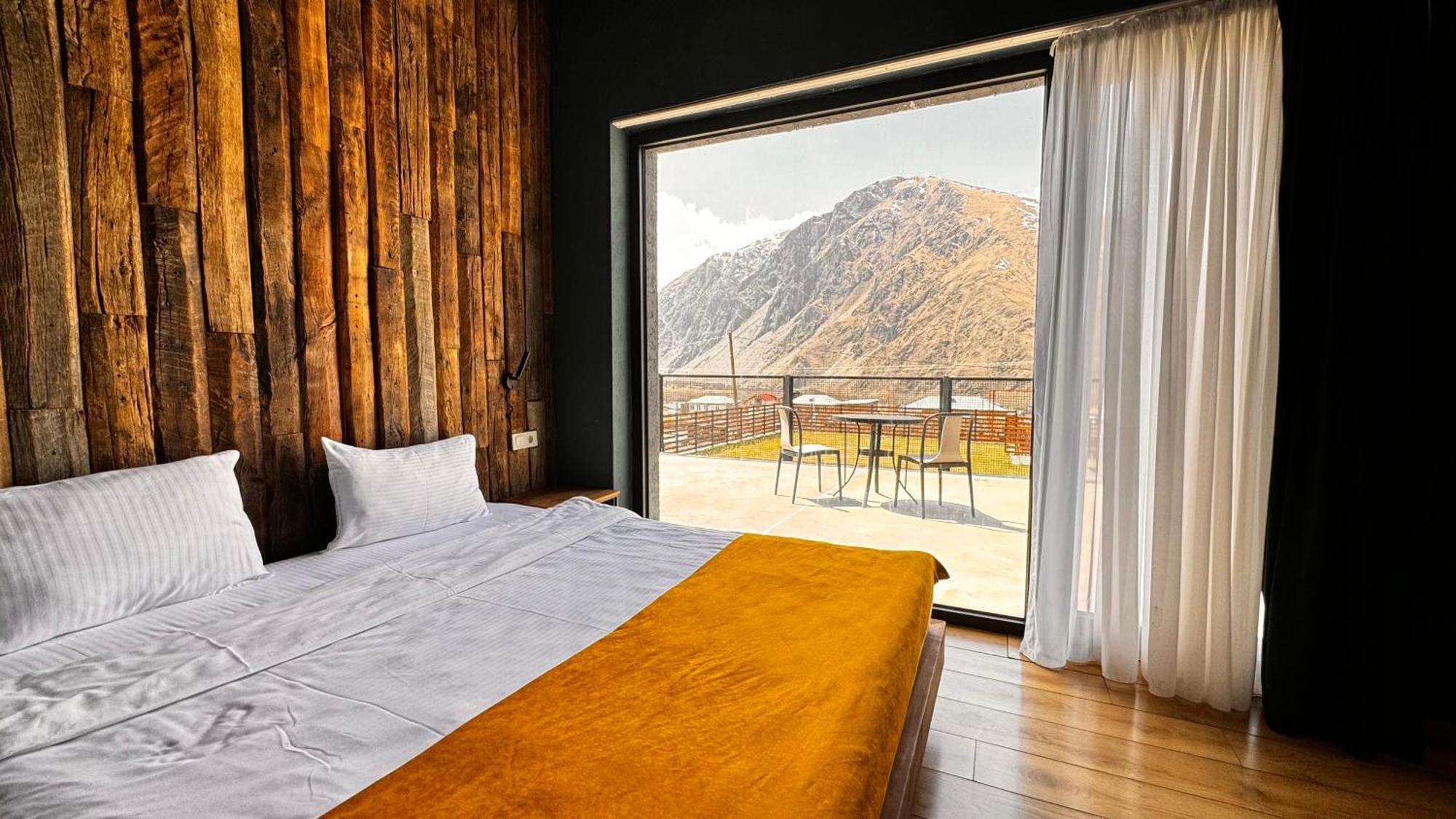 Hotel Misty Mountain Stepantsminda Exterior foto